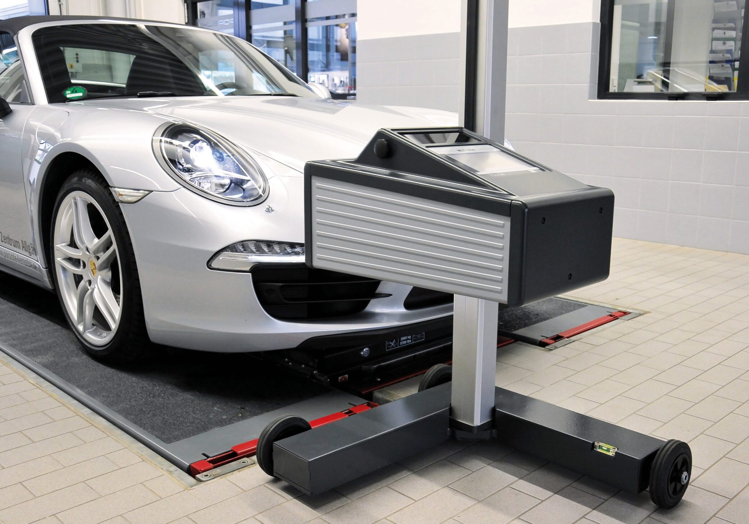 mlt-3000-porsche-1